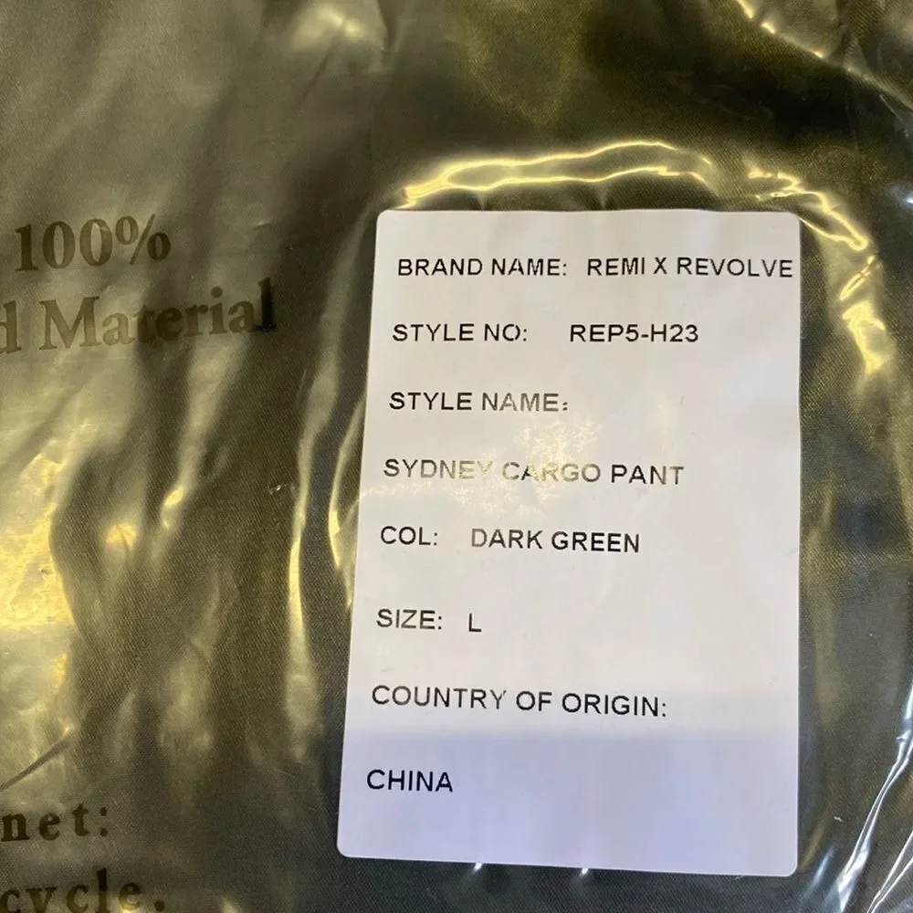 NWT REMI x REVOLVE Sydney Cargo Pant Dark Green satin finish wide leg loose L - Picture 7 of 10